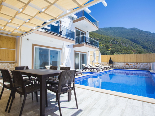  gece  -  Kasım
  | Kalkan Akbel Muhafazakar Villa (6 Kişilik, Deniz Manzaralı, Özel Havuzlu, Jakuzili)